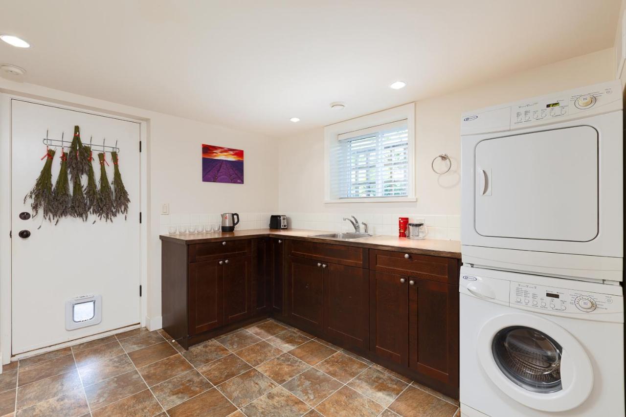 Cozy 3Bdr Suite Near Queen Elizabeth Park Vancouver Ngoại thất bức ảnh